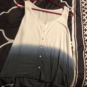 Cute faux button top